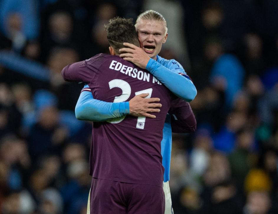 拉比奥出战的4场意甲米兰不败仅丢1球，缺阵7场仅3胜且丢8球（拉比奥在阵的4轮意甲米兰不败仅失1球，缺席7战仅取3胜并丢8球）