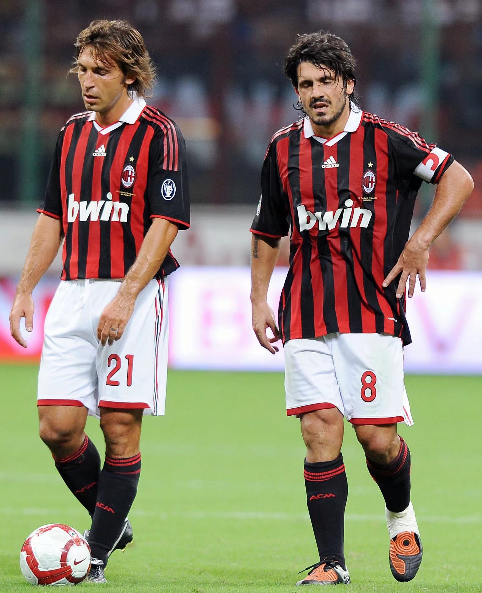 巴萨旧将：足球世界没人能达到梅西的高度，他让我们变得更好（巴萨旧将：足坛无人能与梅西比肩，他让我们更出色）