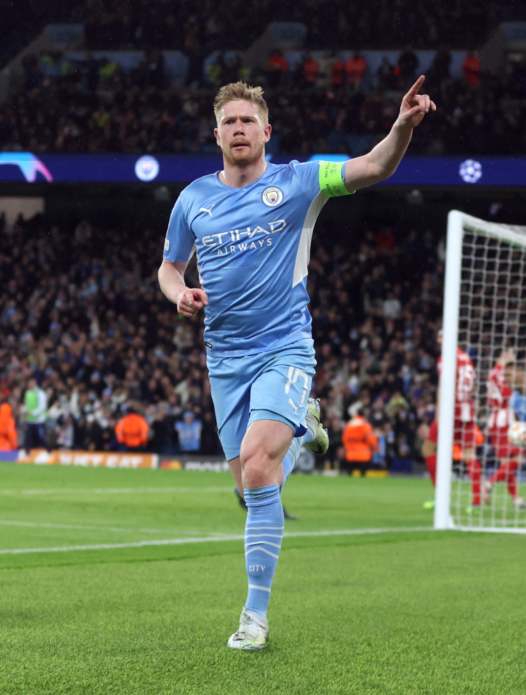 英媒：利物浦与塞梅尼奥谈妥个人条款，并匹配了曼城的报价（英媒：利物浦已与塞梅尼奥达成个人协议，报价与曼城持平）