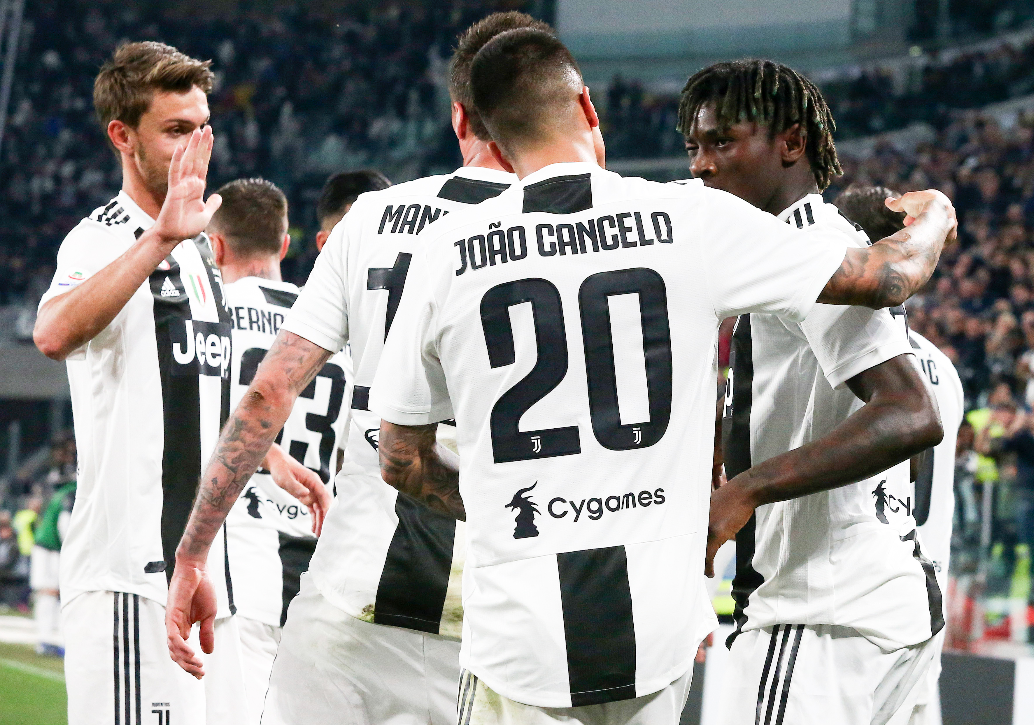 布乌卡：因舒梅切尔穿走我1号而大怒，我要求换成7或10号（布乌卡因舒梅切尔抢走1号大怒：请求改穿7号或10号）