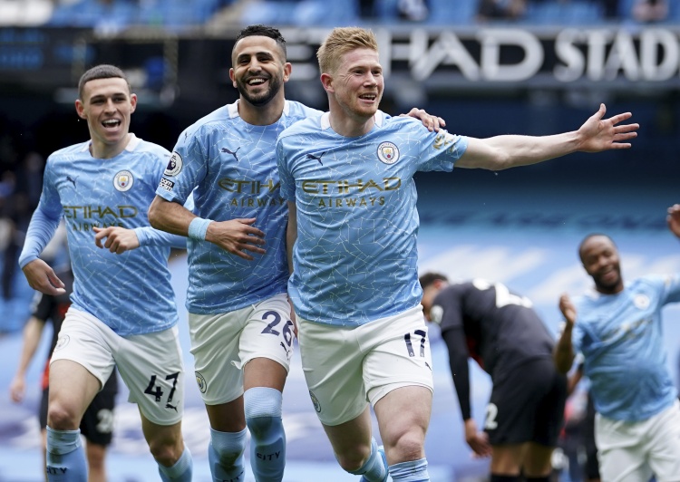 沙拉维：现在谈意甲冠军为时过早，还没有哪支球队能统治联赛（沙拉维：意甲尚无统治者，如今谈冠军还太早）