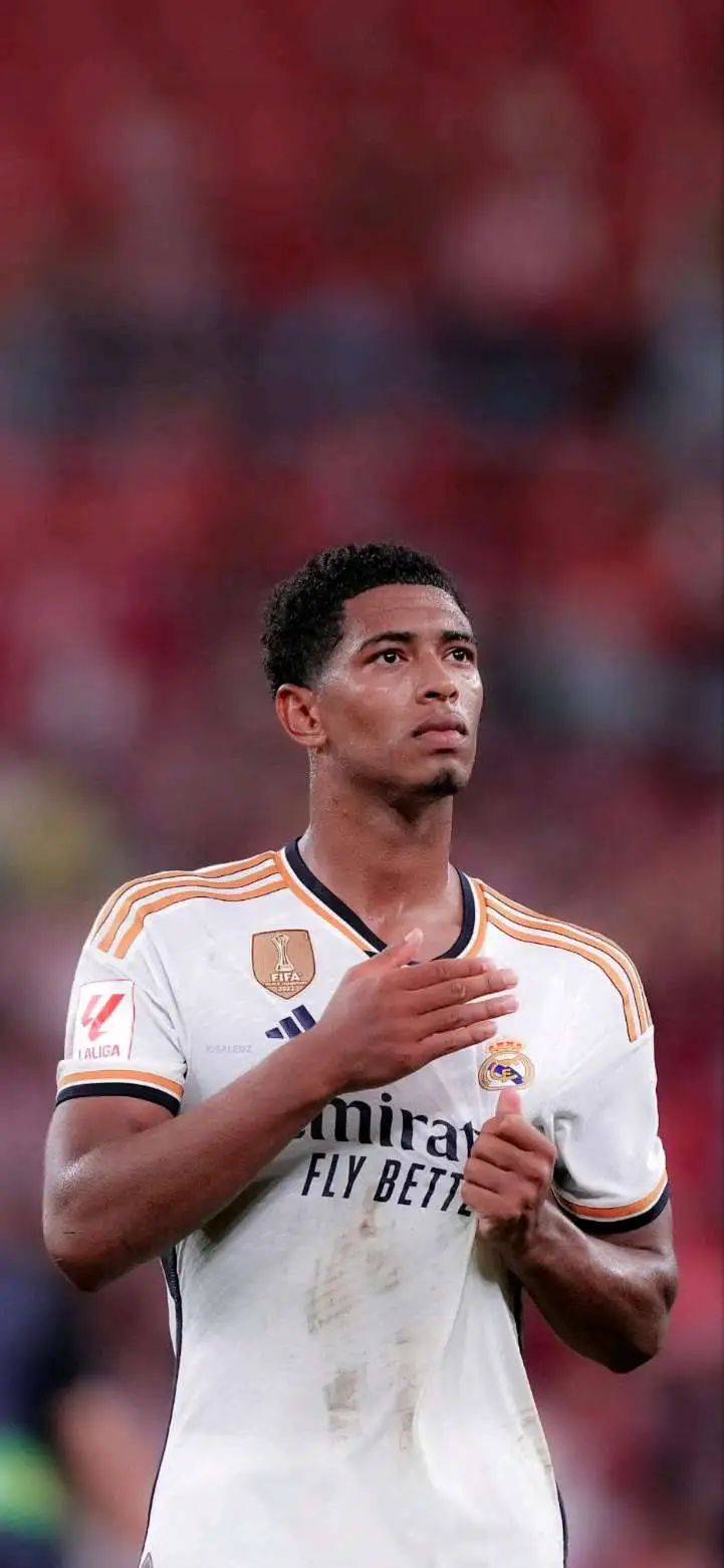 欧冠战报：艾尔尤努西、阿乔里破门，哥本哈根3-2绝杀黄潜（欧冠：艾尔尤努西、阿乔里建功，哥本哈根3-2压哨绝杀黄潜）