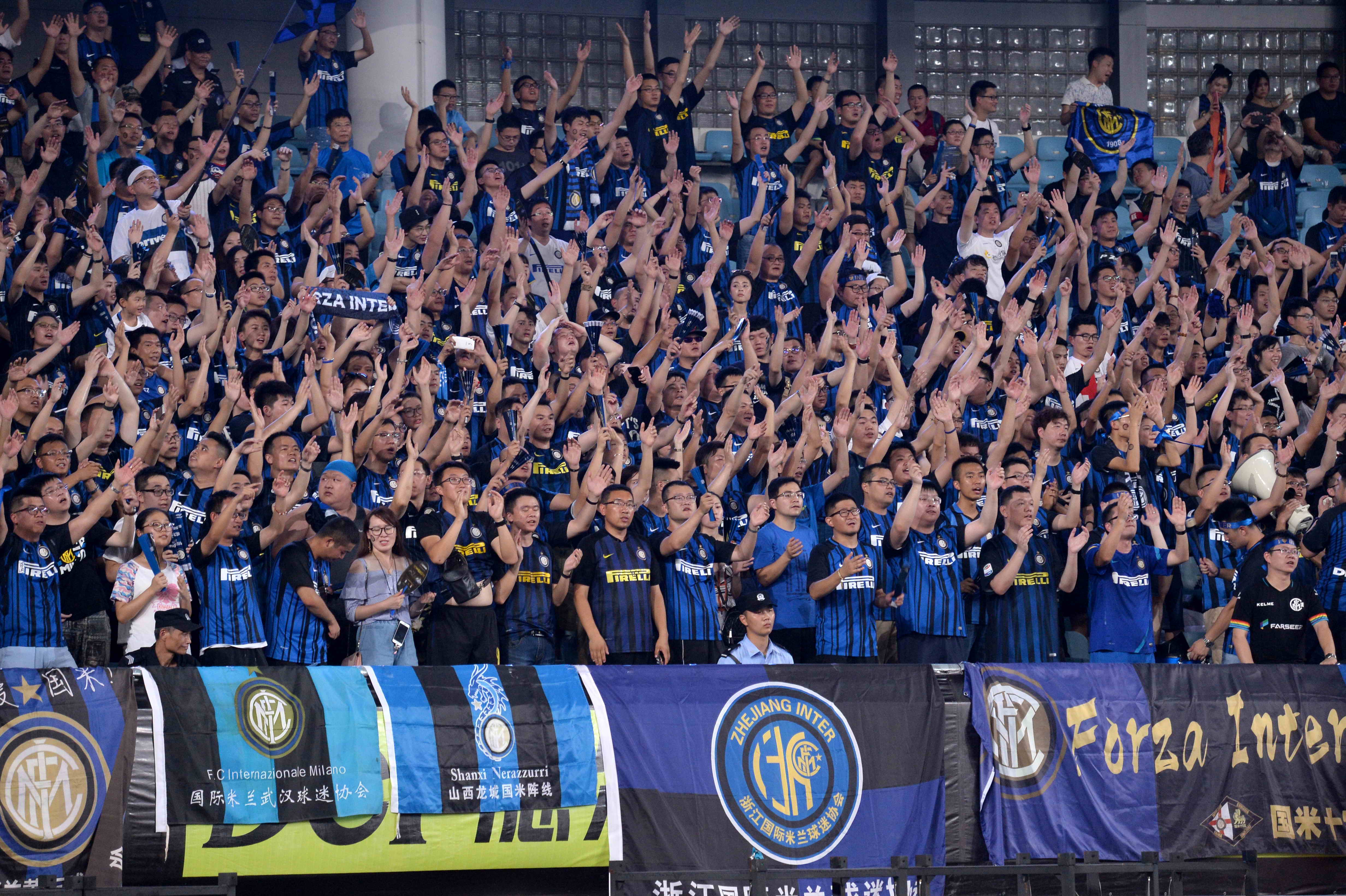 英超战报：曼城2-1战胜切尔西,（英超焦点战：曼城2比1力克切尔西）