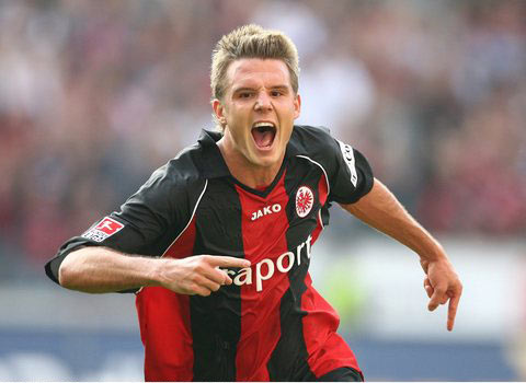 指定山东泰山队参加亚冠，上海上港球迷的建议，无视规则的呓语（点名山东泰山出战亚冠？上港球迷此建议罔顾规则）