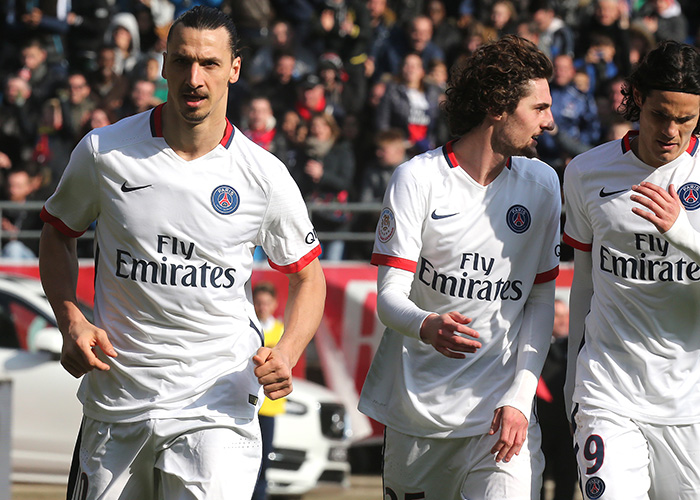 德转列意甲最贵11人：劳塔罗领衔，伊尔迪兹、尼科-帕斯在列（德转公布意甲身价最高11人阵容：劳塔罗领衔，伊尔迪兹与尼科-帕斯入选）