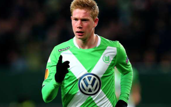 尼克斯晋级半决赛后，每位球员都能获得103000美元的奖金（尼克斯打进半决赛，队内每人奖金10.3万美元）