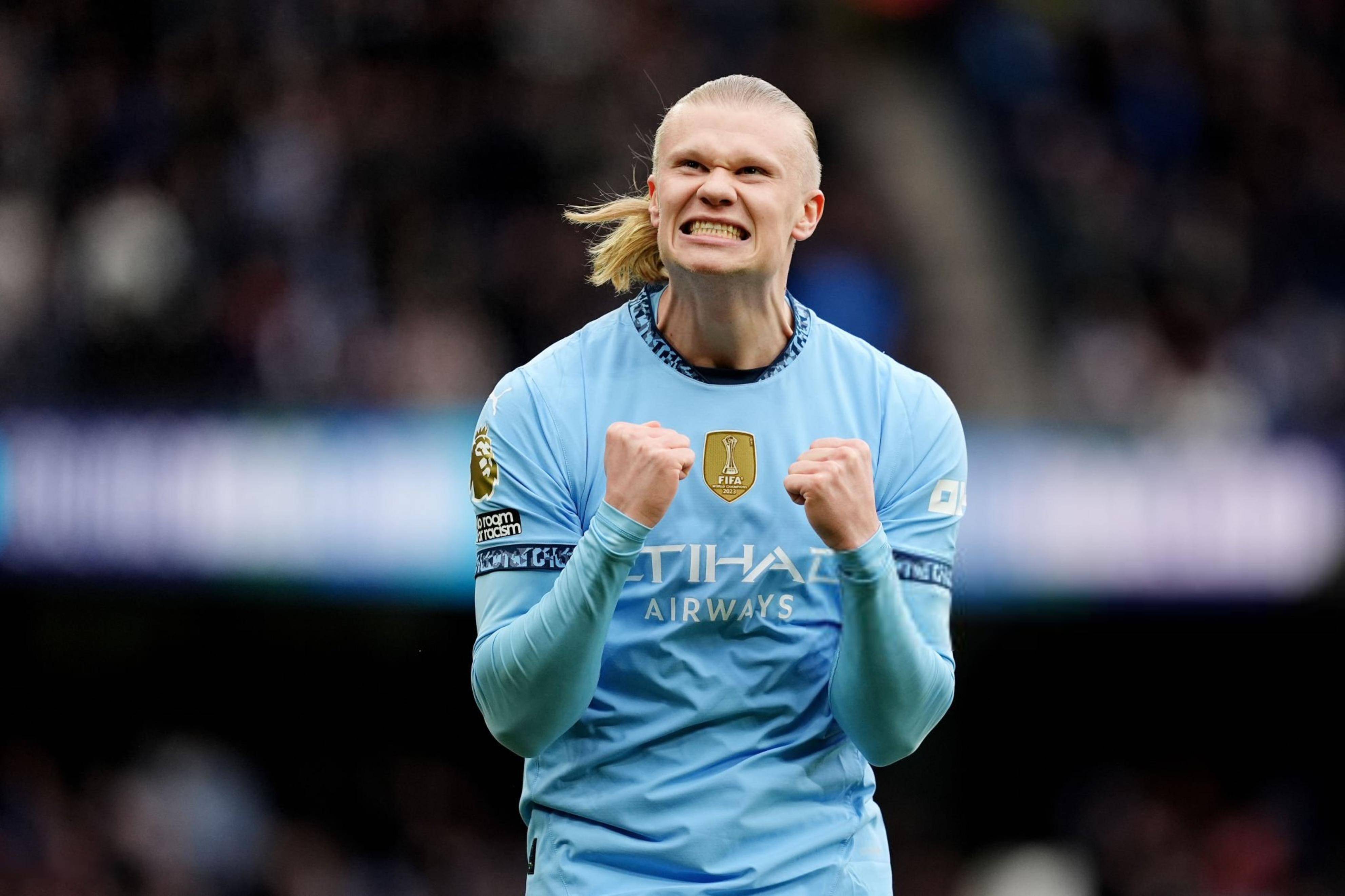 库拉索主帅：加图索一直为失败找借口，我想在世界杯踢意大利（库拉索主帅怒斥加图索总为失利找借口，盼世界杯碰意大利）