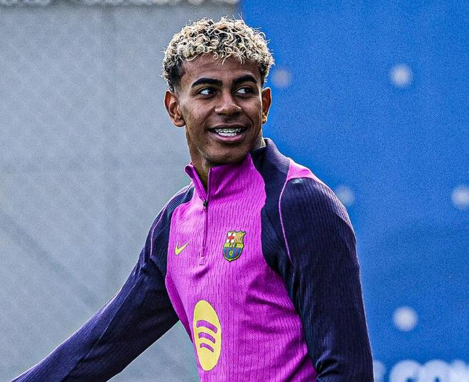 记者：蒋光太、莱昂纳多等人因伤缺阵，首发阵容多人带伤坚持（记者：蒋光太、莱昂纳多等伤停，首发多名球员带伤出战）