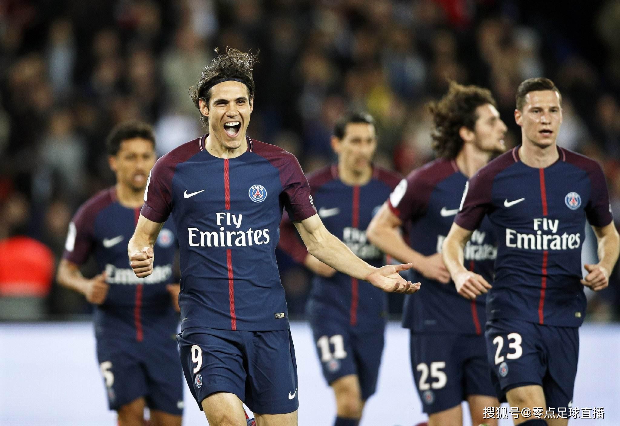 泰山功勋外援罗麦多重回省体，他曾在99年帮助球队夺得双冠王（99年助泰山双冠的功勋外援罗麦多重返省体）