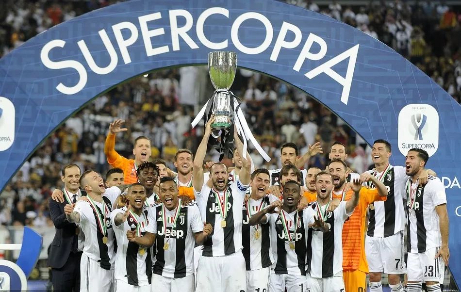 瓦拉内专访谈心理问题：展现脆弱的一面并不是软弱的表现（瓦拉内专访谈心理健康：坦露脆弱不等于软弱）