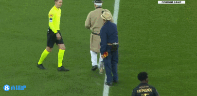 莫雷托：签维卡里奥难度大，国米密切关注弗赖堡门将阿图博卢（莫雷托：维卡里奥引进难度不小，国米紧盯弗赖堡门将阿图博卢）